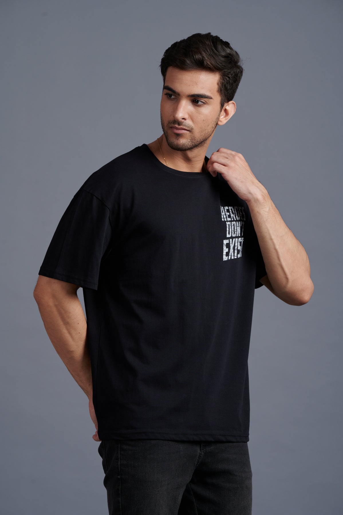 Heroes Don't Exist White Printed Black Oversized T-Shirt for Men - Go Devil
