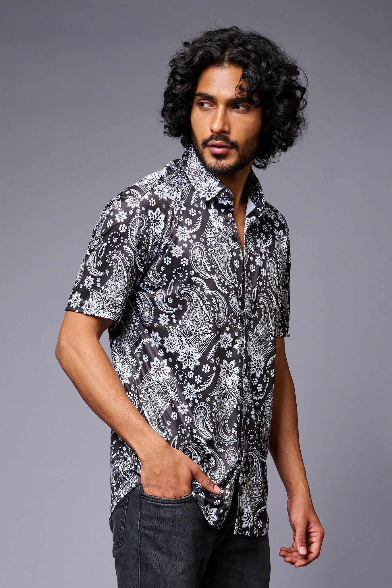 Paisely Design Printed Black Shirt for Men - Go Devil