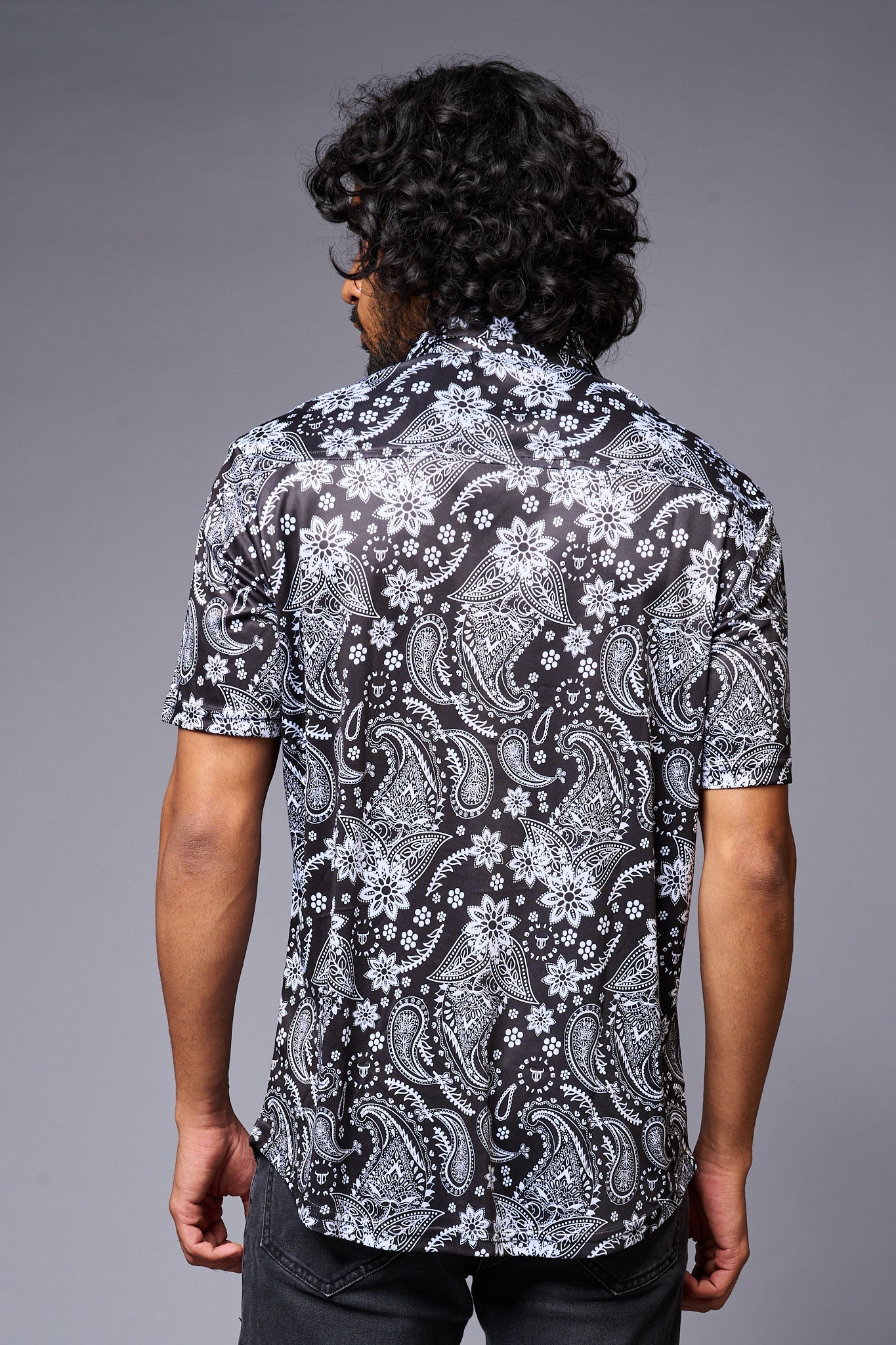 Paisely Design Printed Black Shirt for Men - Go Devil