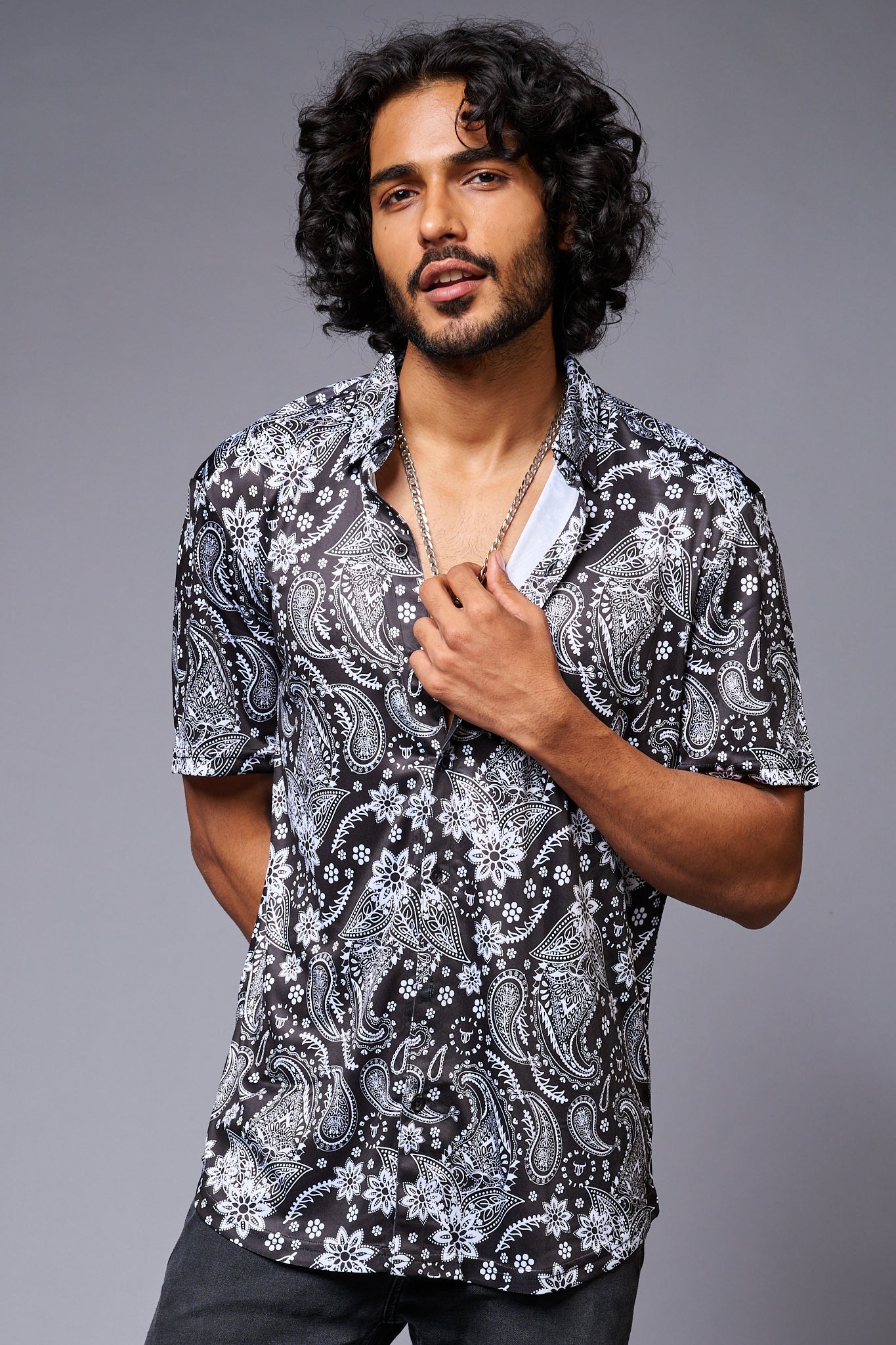 Paisely Design Printed Black Shirt for Men - Go Devil