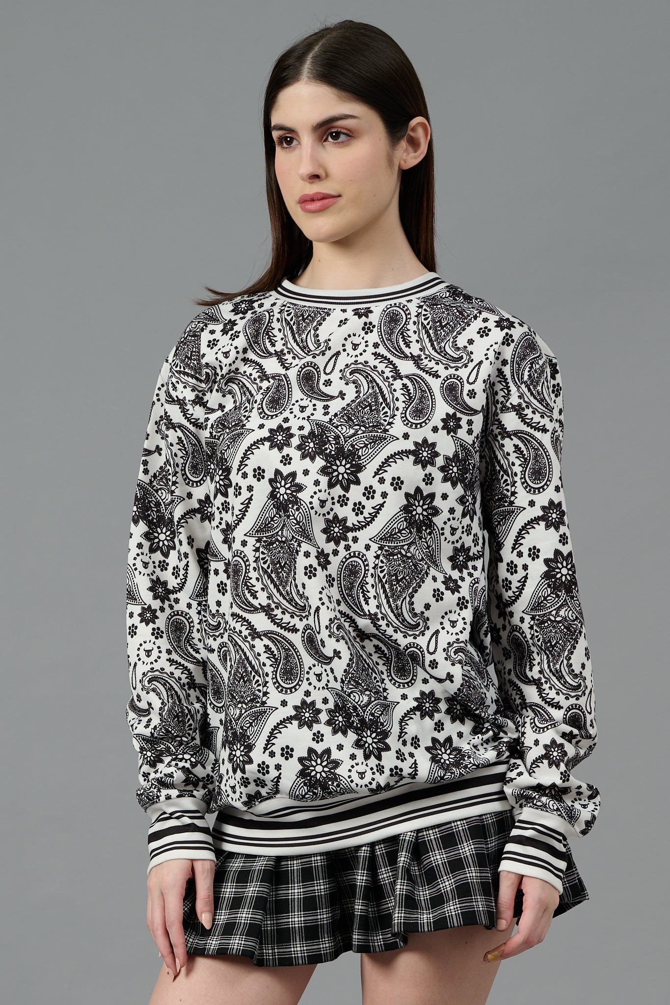 Paisley Design Printed White Sweatshirt for Women