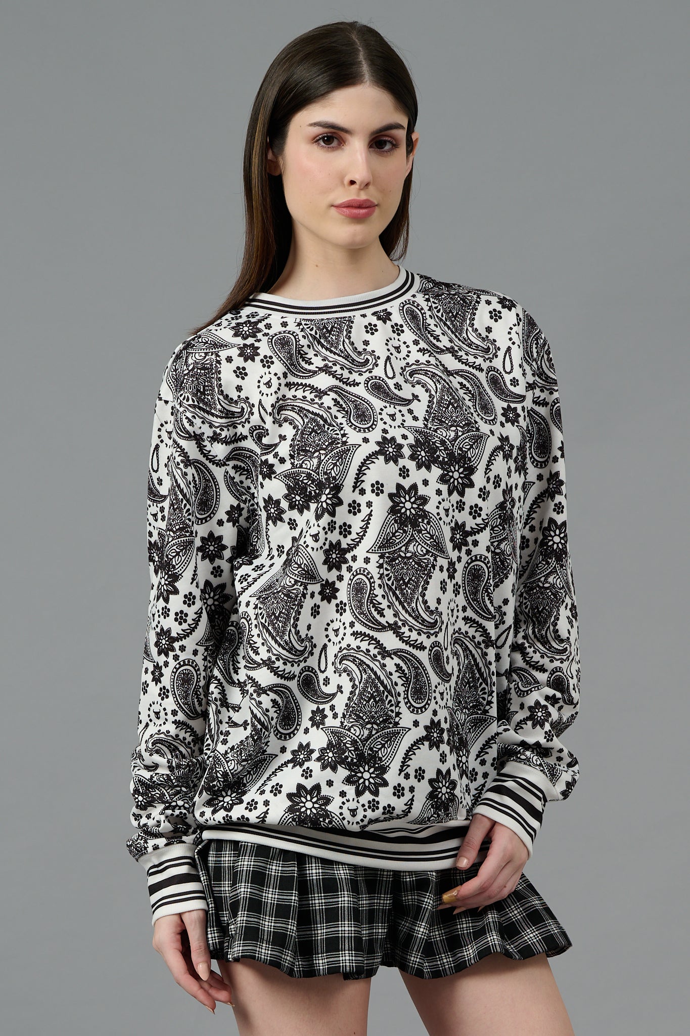 Paisley Design Printed White Sweatshirt for Women