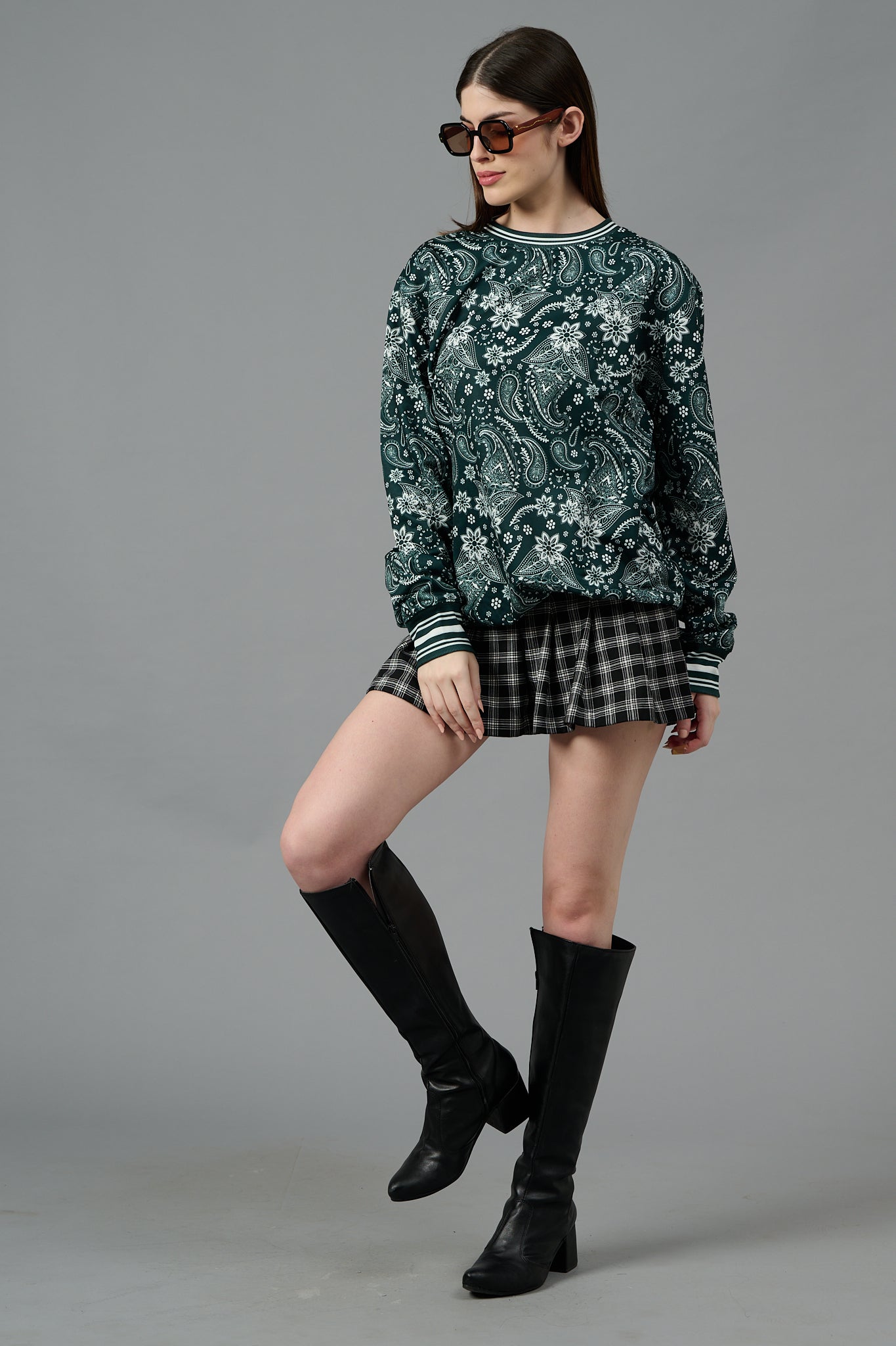 Paisley Design Printed Dark Green Sweatshirt for Women