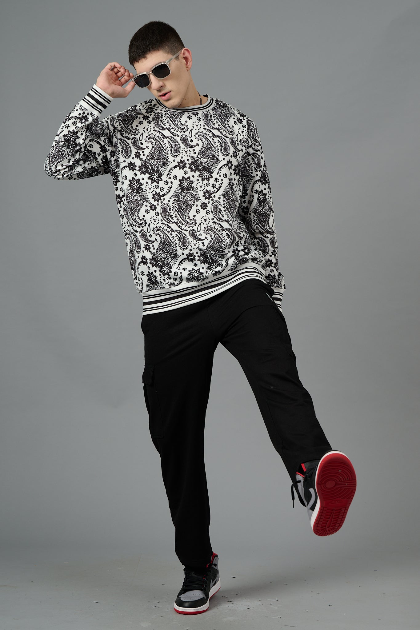 Paisley Design Printed White Sweatshirt for Men