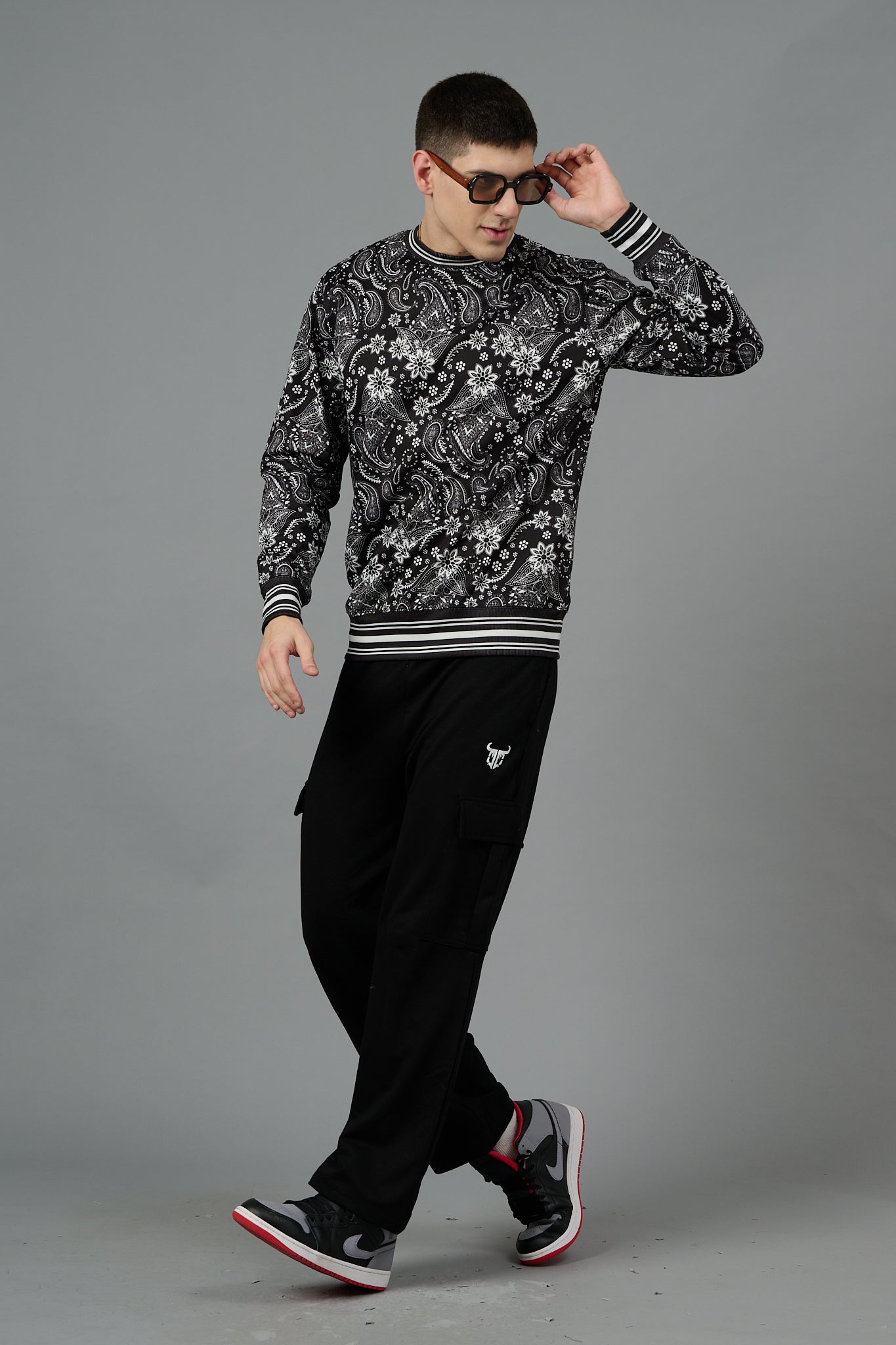 Paisley Design Printed Black Sweatshirt for Men