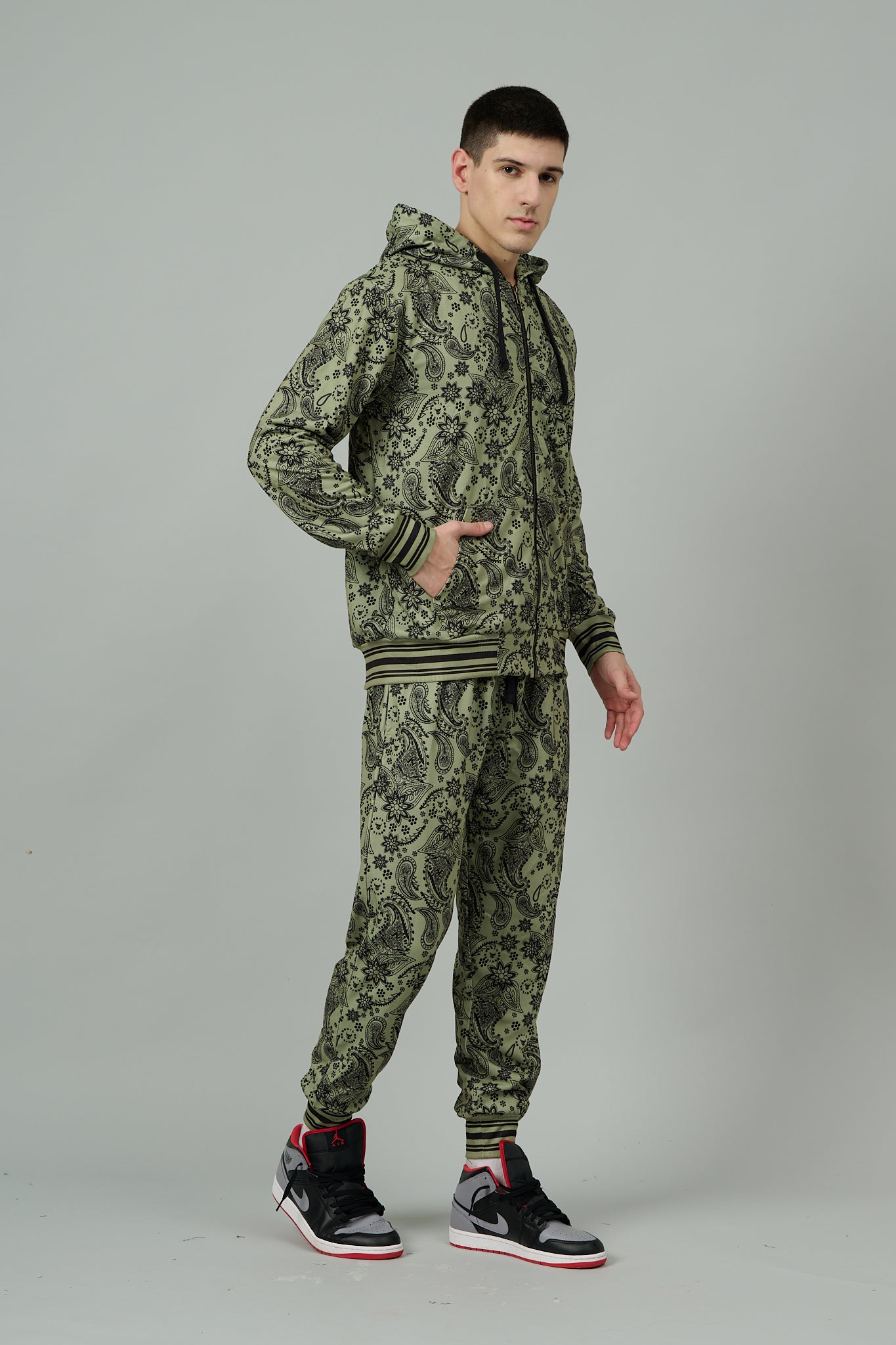 Paisley Design Printed Green Zipper Hoodie for Men