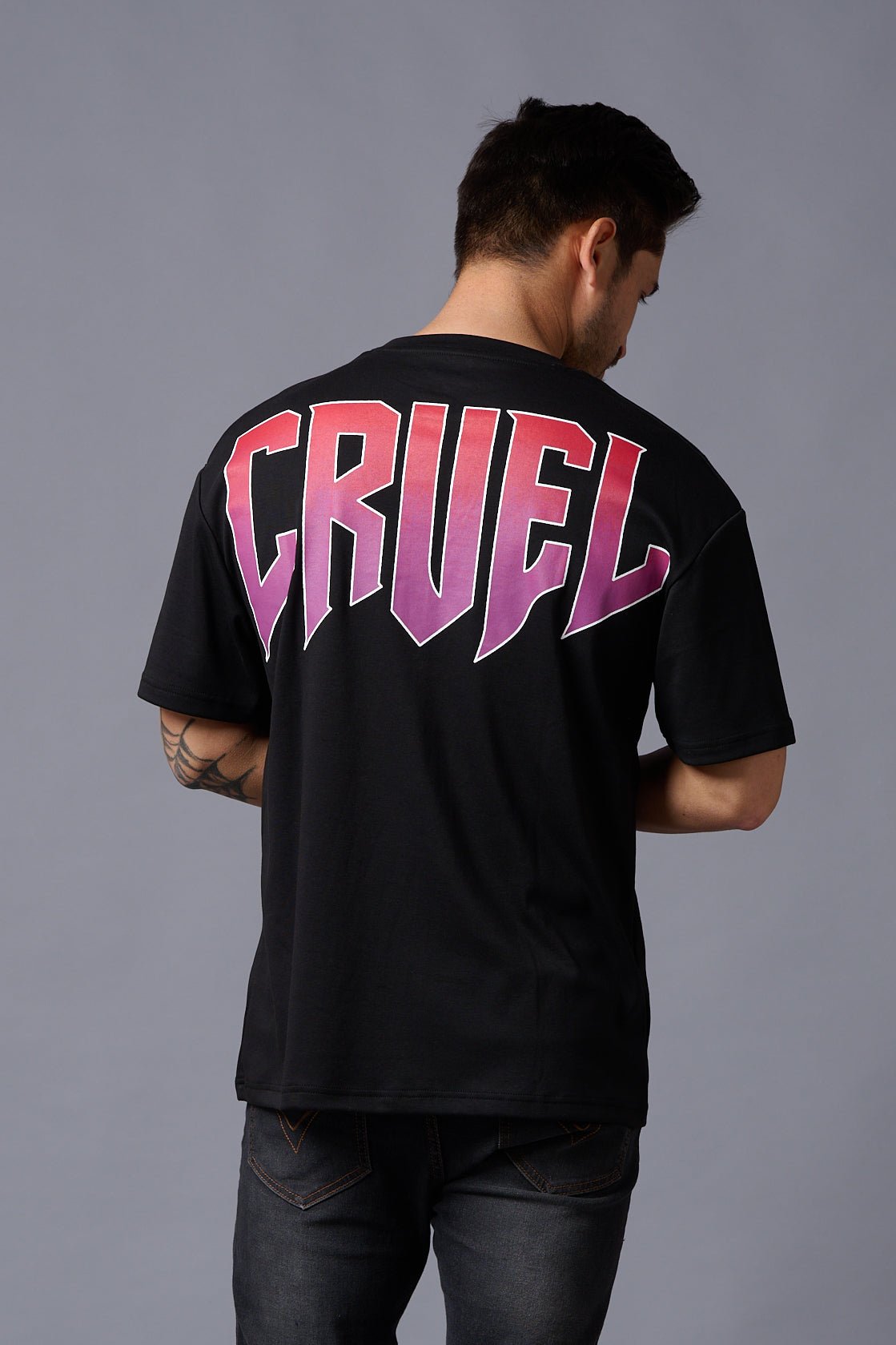 Cruel in Gradient Print Black Oversized T-Shirt for Men - Go Devil
