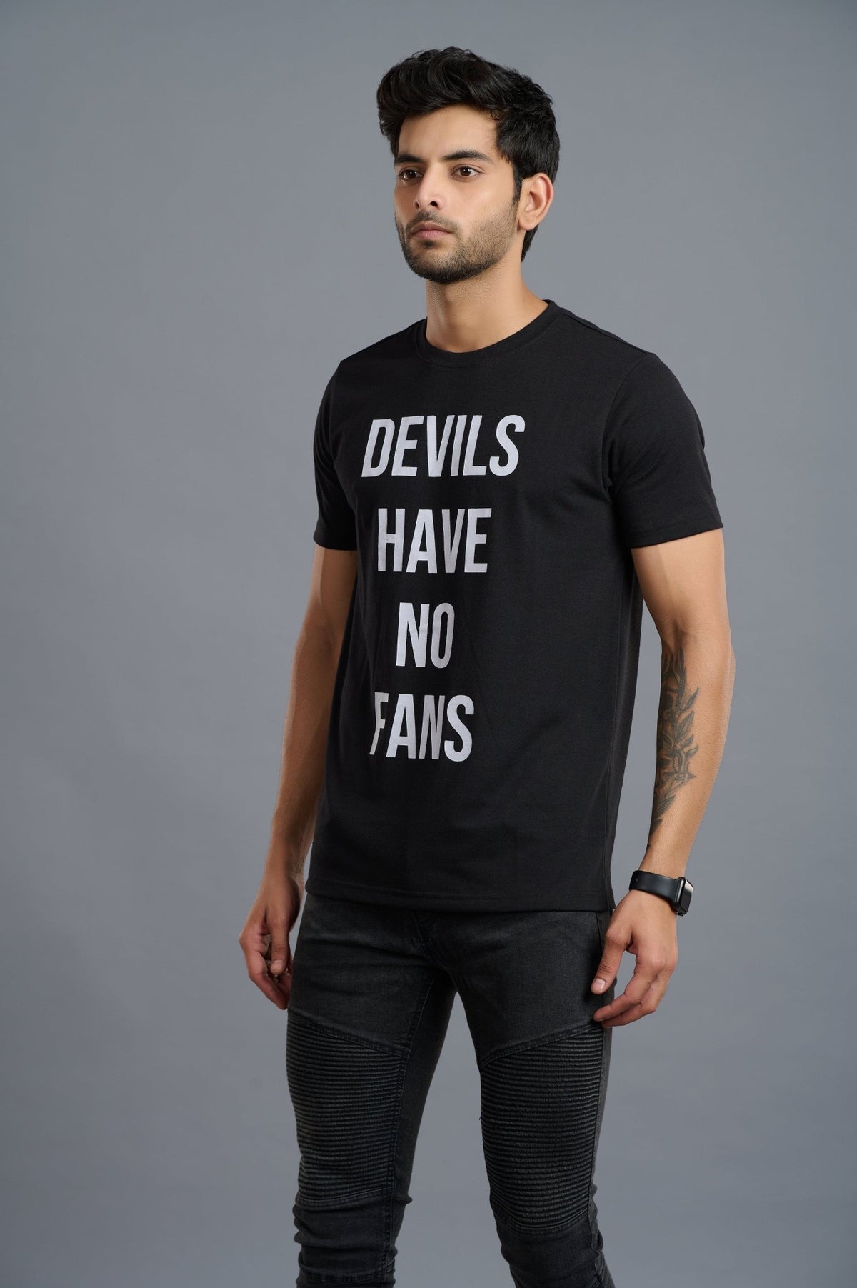 Devil's Have No Fans Printed Black T-Shirt for Men - Go Devil
