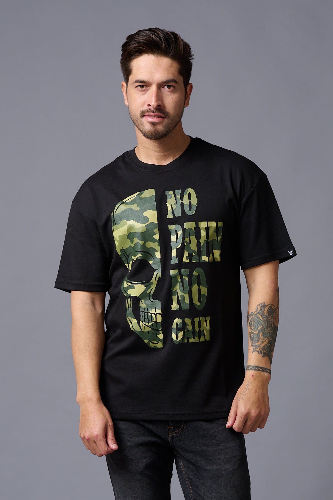 No Pain No Gain in Camo Print Black Oversized T-Shirt for Men - Go Devil