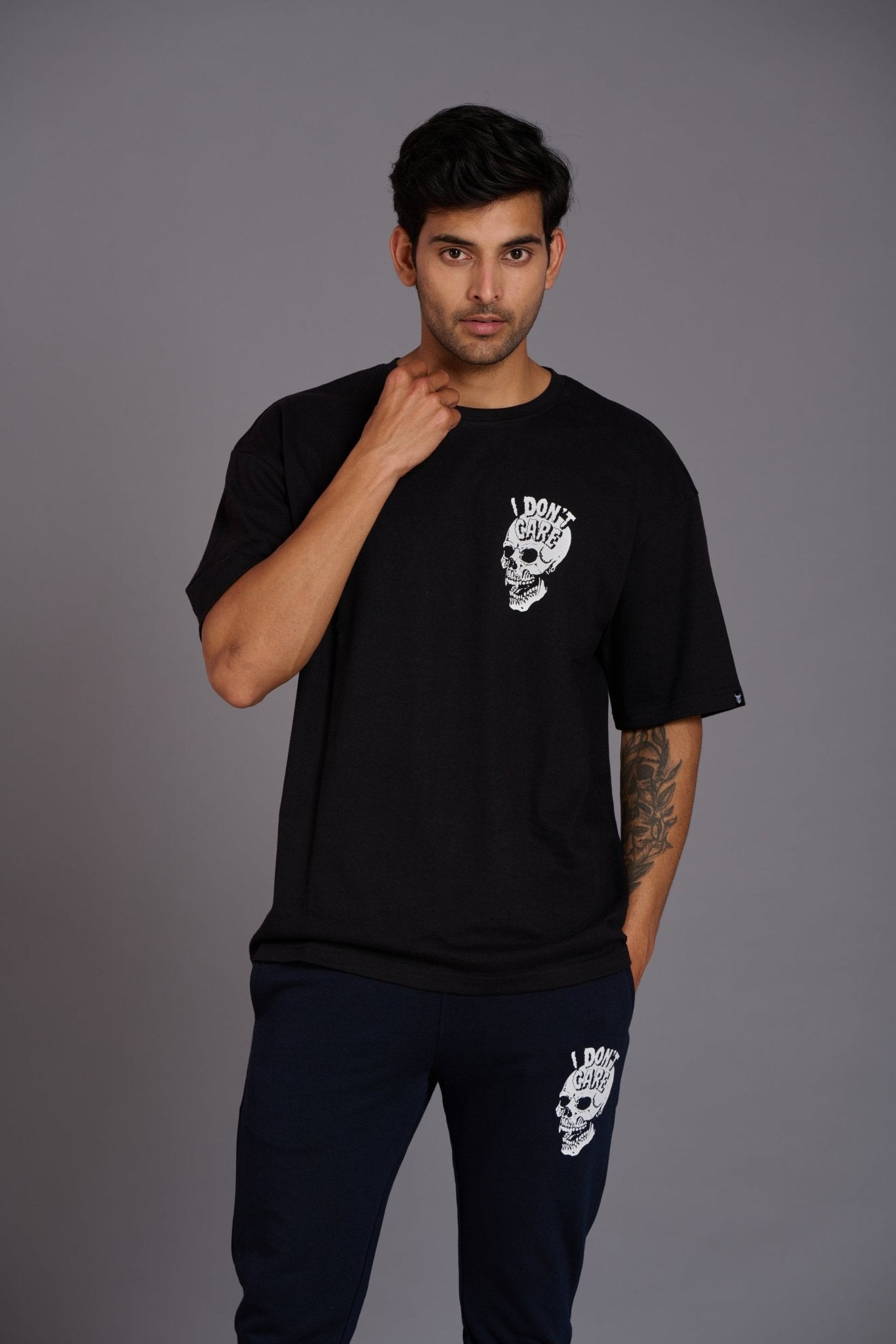 Skull & I Don’t Care White Printed Black Oversized T-Shirt for Men - Go Devil